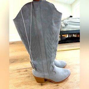 NWT! Altar’d Stare Arula Wide Calf dusty blue boots size 8.5